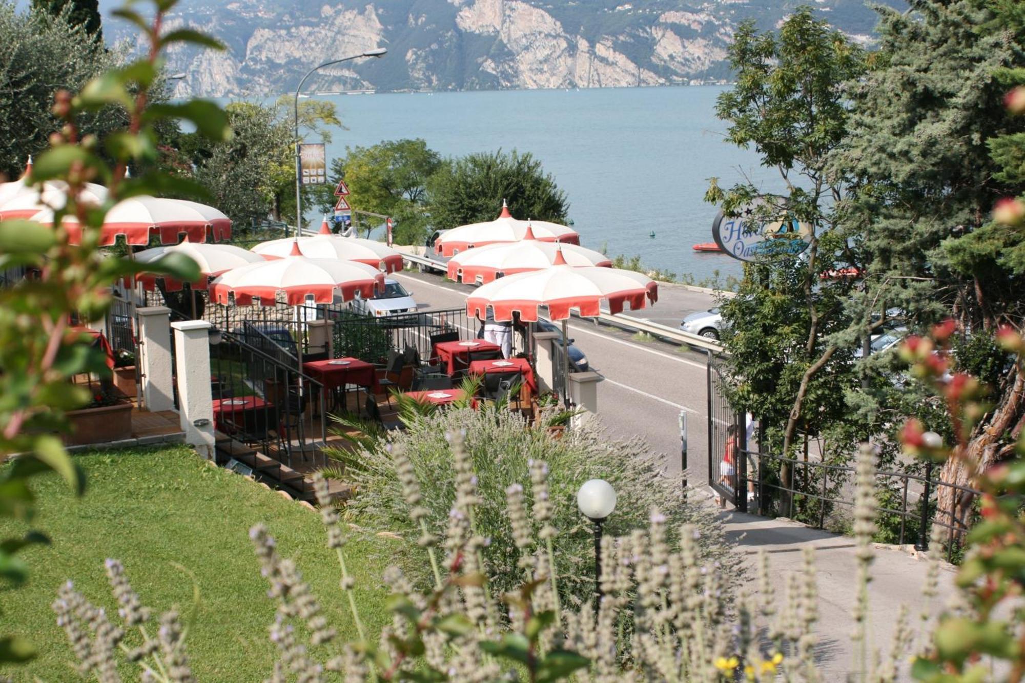 Hotel Oasi Beach Malcesine Dış mekan fotoğraf