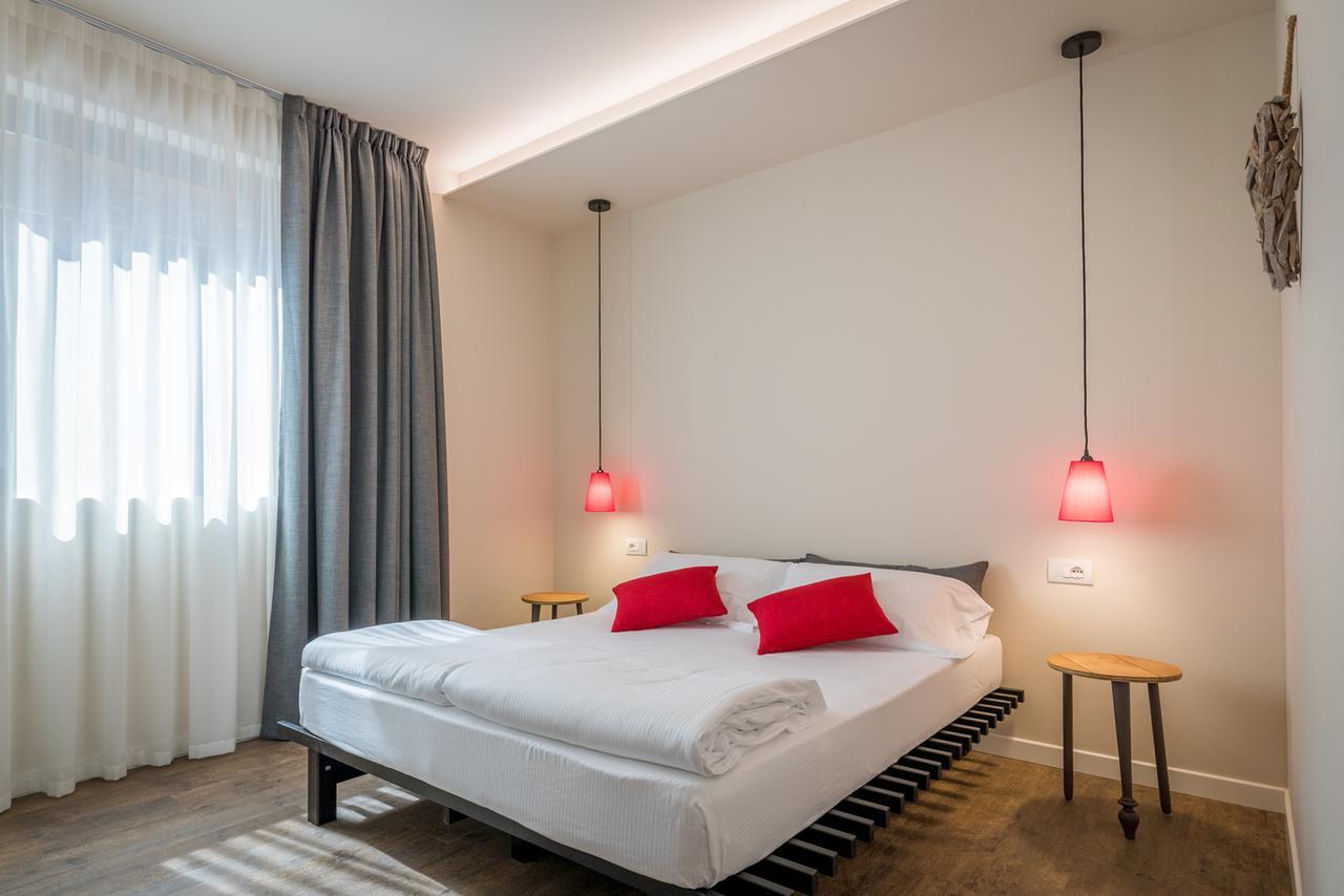 Hotel Oasi Beach Malcesine Dış mekan fotoğraf